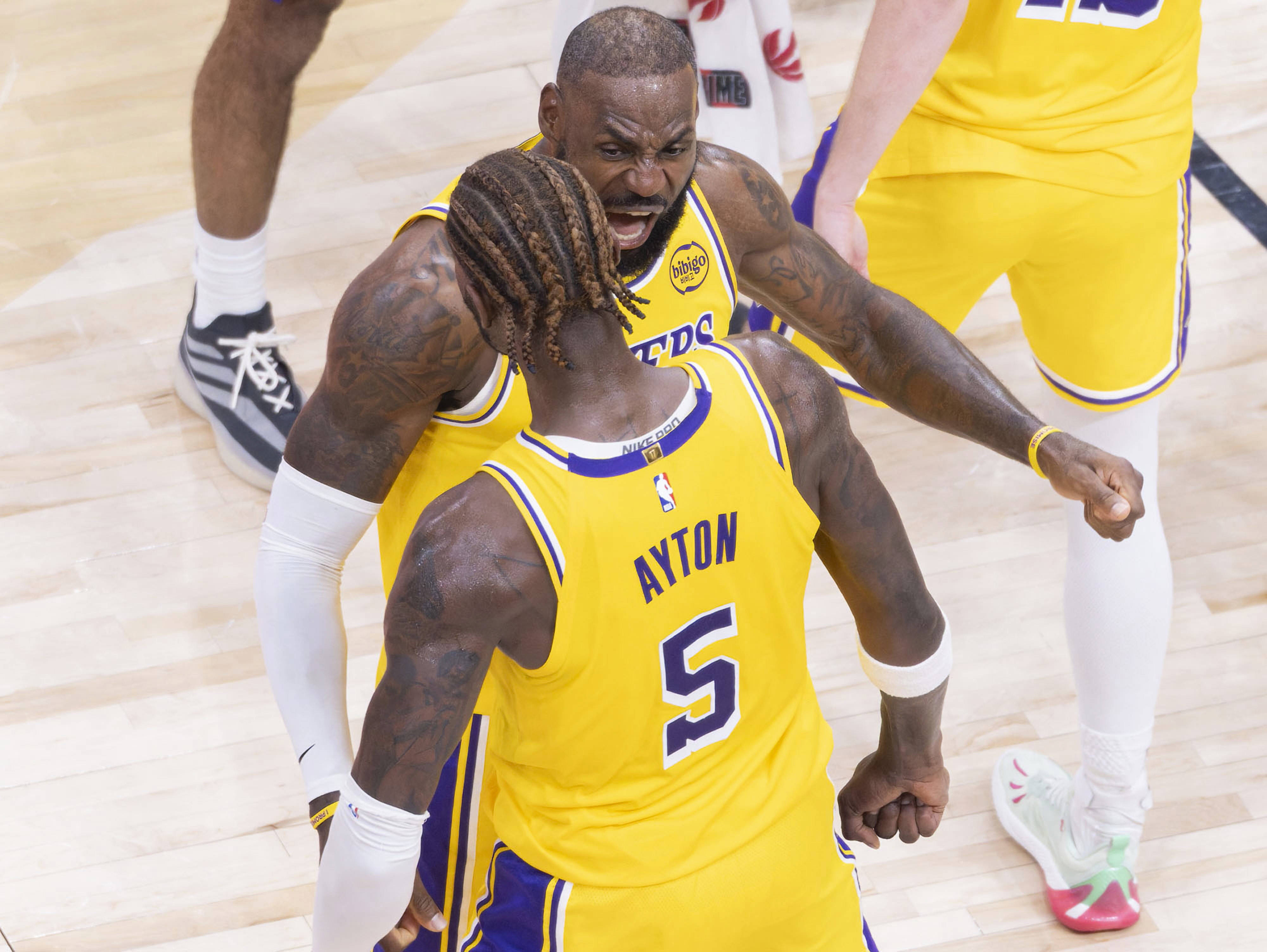 九游游戏中心-关于今晨NBA常规赛传出新动向,布鲁克林篮网主帅复盘,管理层表态——气氛紧张,团队化学反应显著的信息