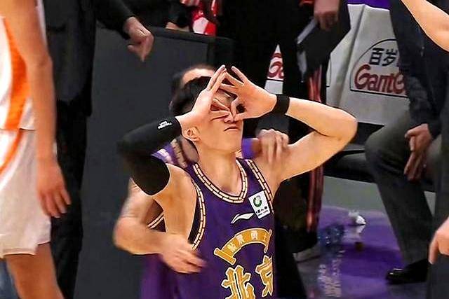 九游官方入口-包含CBA常规赛国际比赛日再迎强敌；底特律活塞绝杀压哨；主帅态度：球迷炸锅；控场能力受关注的词条